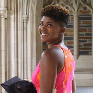 Meet your Posher, Lakisha